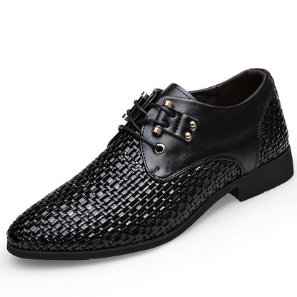 Men's leather shoes hollow