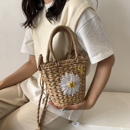 Small Daisy Straw Bag Shoulder Handmade