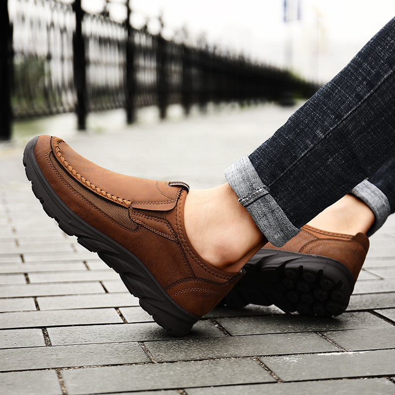 Men's casual leather shoes